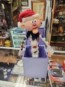 Charlie In The Box Playing Mantis Rudolph Ultimate Actionfigur FUNKTIONIERT - Bild 1 von 9