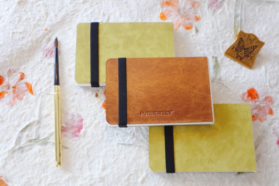 Watercolor Notebook - 100% Cotton 300gsm - 14cm x 9cm - Hard Cover Fabric — 第 1/4 张图片