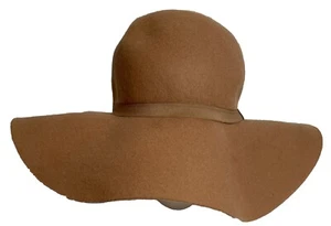 H & M Women’s Wide Brim Hat 58/L Tan 100% Wool Felt Floppy 70S Hippie Inspired - Picture 1 of 9