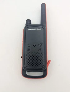 Motorola TLKR T82 Walkie Talkie - Picture 1 of 9