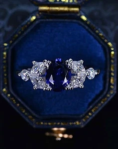 950 Platinum 1.90 Ct Oval Cut Lab Grown Blue Sapphire Gemstone Engagement Ring - Picture 1 of 9