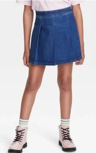 Size M(7/8) Girls' Pleated Denim Skirt - Art Class Adjustable Waist - Picture 1 of 1