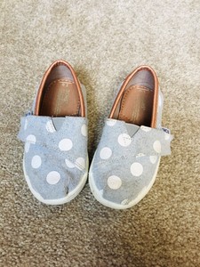 baby toms shoes