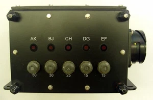 Military Truck MRAP Module Power Distribution Box 10001990 NSN 5925-01-558-3104 - Foto 1 di 4