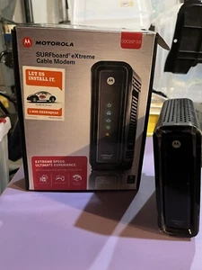 Motorola SURFboard SB6121 (575319-019-00) 199.68 Mbps - Photo 1/5
