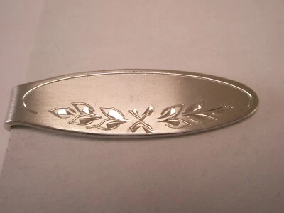 Clip de barra de corbata vintage SPEIDEL SMALL estampado floral grabado de 1-1/2" Foto 1 de 4