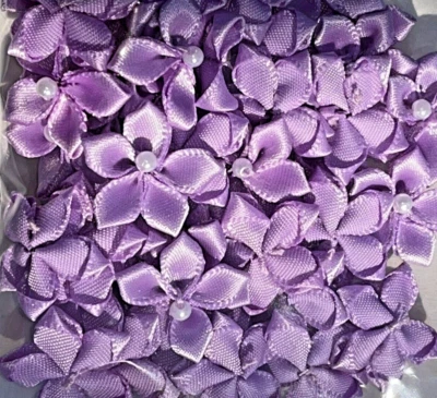 50 RIBBON FLOWERS, LILAC, PURPLE LAVENDER 3/4" PEARL CENTERS OFFRAY Craft SEWING - Image 1 of 4
