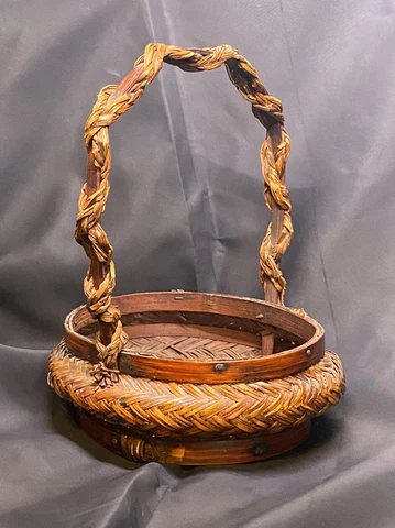 Medium ANTIQUE ASAIN Weaved BASKET 7.5” W Handle ;Home Decor;Collectible Cover