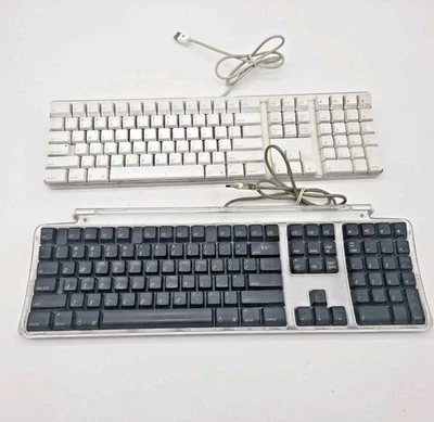 Lot of 2 VTG Apple Keyboards Pro M7803 *Bad Delete, A1048 Clear Cases USB Tested - Image 1 of 4