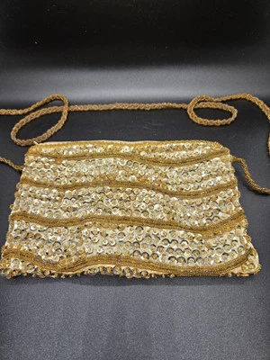 Bolsa de ombro/embreagem vintage Walborg ouro lantejoulas 7,5" X 5 da noite de Macau  - Imagem 1 de 4
