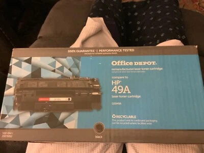 Cartucho de tóner negro Office Depot marca Q49A repuesto para HP Foto 1 de 3