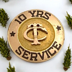 Toronto Curling Club 10 años Pin Lleno de Oro Servicio Premio Ontario Canadá Usado en Excelente Condición - Imagen 1 de 4
