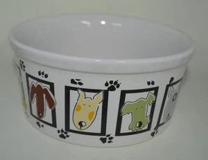 Mittelgroßer Haustier Hundefutter Wassernapf weiß Hund Portraits Pfotenabdrücke - Bild 1 von 4