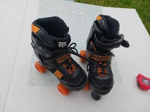 Mongoose Adjustable Roller Skates Quad Size 1-4 - Picture 1 of 7