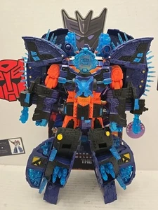 The Last Knight (TLK)Supreme Class: Cybertron - Picture 1 of 3