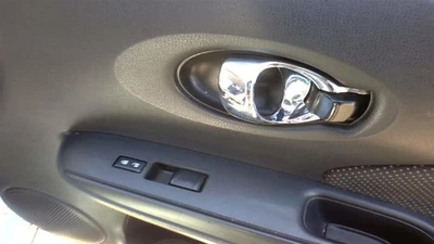 Manija de puerta interior VERSA 2015 30639126 Foto 1 de 4