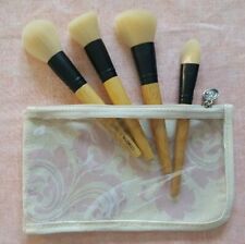 Coastal Scents Oak Handle 4-Face Brush SET Ivory Yellow With Carrying Case