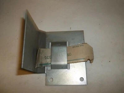 Soporte Onan Nuevo Antiguo Stock 166-0376 Foto 1 de 3