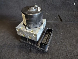 BMW E81 E87 2010 serie 1 E90 E91 serie 3 ABS bomba y módulo de control 6789300 - Imagen 1 de 6