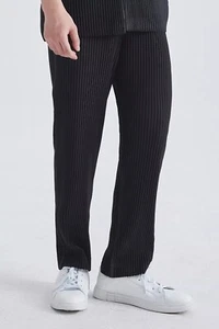 Homme Plisse ISSEY MIYAKE Straight Leg Black Casual Pants - Picture 1 of 17