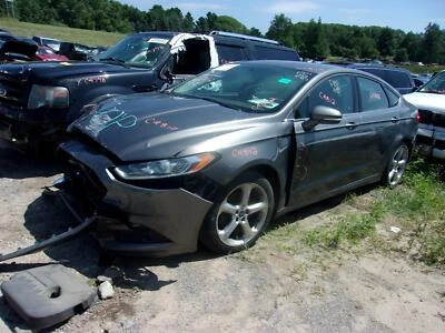 二手右前门玻璃正面适合:2014 福特 Fusion 太阳能玻璃 右前 — 第 1/4 张图片