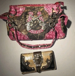 Rosa Camouflage Western Geldbörse Portemonnaie Set Strass Hufeisen Pistole Kroko - Bild 1 von 17