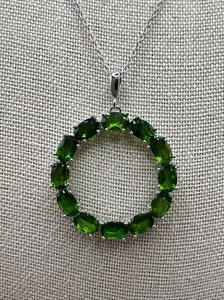 6.00ctw Russian Green Chrome Diopside Sterling Silver Round 1.5” Pendnt Necklace - Picture 1 of 8