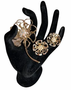 Sarah Coventry 1960 "Allusion" Flower Brooch & Earrings Goldtone Aurora Borealis - Picture 1 of 8