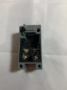 Eaton Cutler Hammer E50RA Limit Switch Receptacle Series A1 - Picture 1 of 7