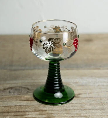 Antiguo vidrio verde japonés con diseño de uva dorada época Showa (siglo XX) Foto 1 de 4