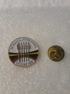 Vintage 1988 Calgary Olympic Winter Games Pin - Picture 1 of 2