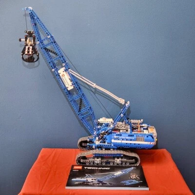 LEGO Technic: Crawler Crane (42042) 100% Complete w/Manual, Excellent Condition! - Image 1 of 4