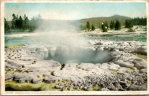 Krater großer Brunnen Geysir Yellowstone Park Postkarte St P Spok RFO 4. Div - Bild 1 von 2