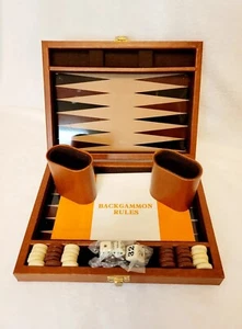 Vintage 1974 Backgammon magnetico Mr. Man Giochi divertenti - Foto 1 di 9