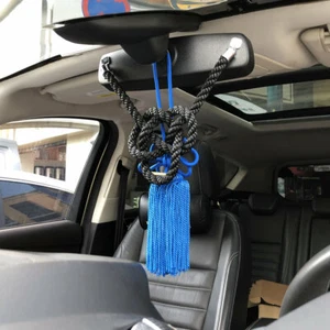 Dijes de espejo retrovisor JDM JP negra cuerda azul Fusa Kiku para automóvil - Imagen 1 de 12