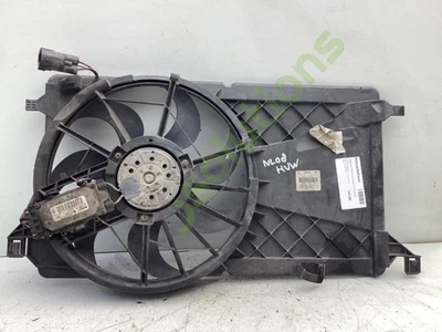 FORD Focus C307 Electric Radiator Fan & Cowling - Image 1 of 4