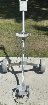 Knight Hi-Tech Golf Bag Holder/Caddy Folding Pull Cart - Image 1 of 4