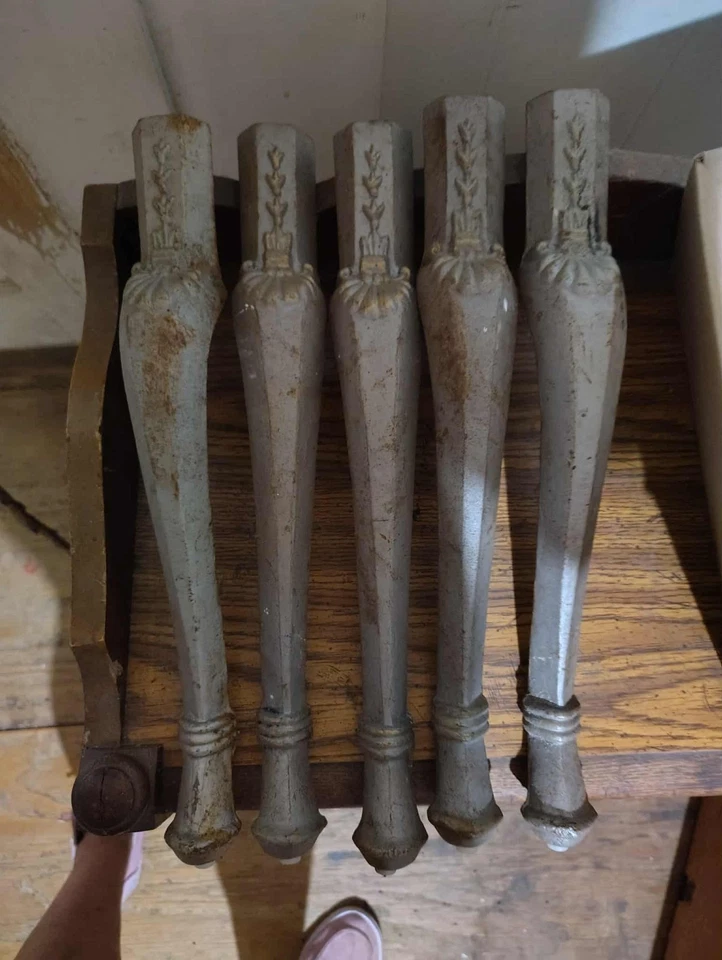 "Juego de patas de mesa de hierro fundido vintage si 4 19"" de alto" Foto 1 de 2