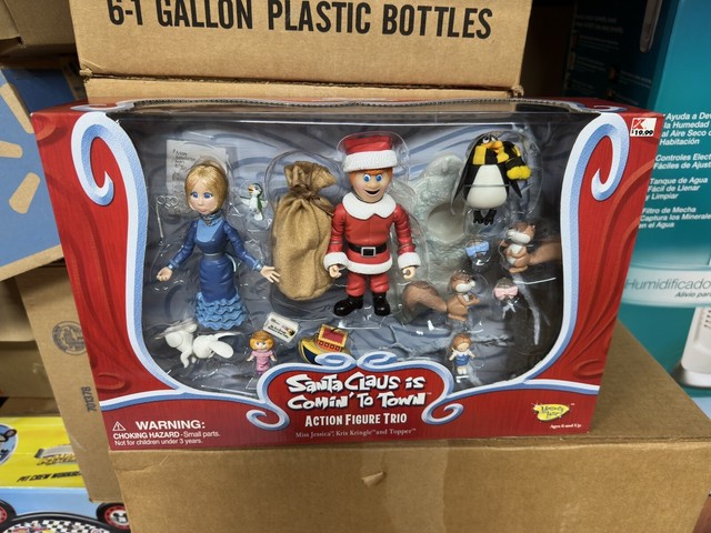 Santa Clause Is Coming To Town Full Action Figure Set for Sale in Orlando,  FL - OfferUp