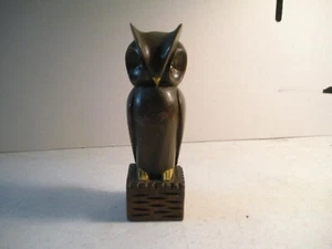 Estatuilla de Búho Tallada en Madera de Colección en Perca Hecha en Honduras 6" de Alto - Imagen 1 de 6