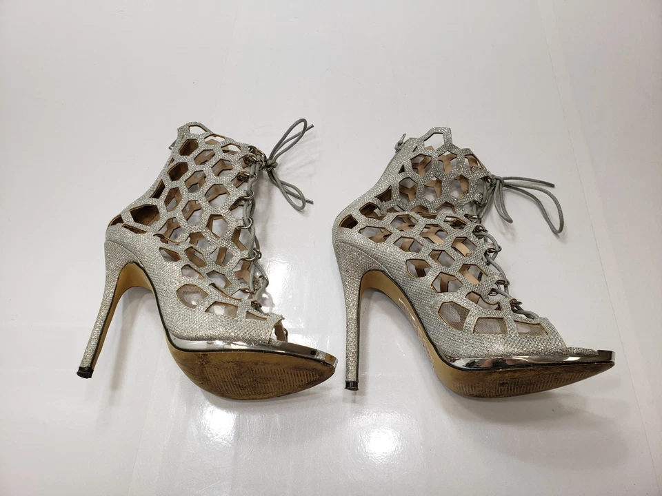 Tacones Celeste para mujer gladiador con cordones recorte brillante nido de abeja tono plateado 7,5 Foto 1 de 4