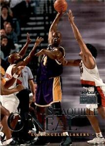 1999-00 SkyBox Premium #55 Shaquille O'Neal