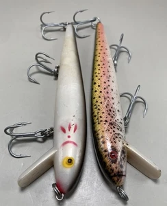 (2) Vintage 5” Cotton Cordell Red Fin Jerkbait Fishing Lure Lot - Picture 1 of 9