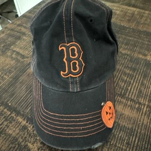Limited Edition Boston Red Sox Baseball Hat Halloween - Picture 1 of 6