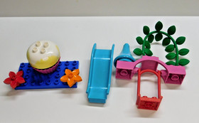 LEGO Duplo Little Mermaid11 Pieces for: #10515-1 Ariel's Undersea Castle, 2013