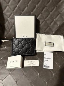 New Gucci Authentic Leather Wallet - Picture 1 of 5