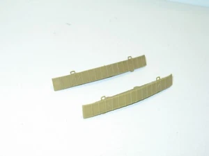 SOLIDO Bridge G +D For SDKFZ 251 Military Sand Removal Adhesive - Picture 1 of 5