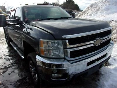 Used Rear Right Door Assembly Rear Side fits: 2011 Chevrolet Silverado 2500 pick - Image 1 of 4