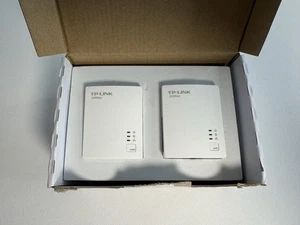 TP-Link AV200 Nano Powerline Adapter Starter Kit TL-PA2010KIT - Picture 1 of 3