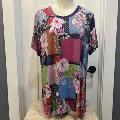 Camiseta para mujer Johnny Was rosa floral retazos favorita swing talla 1X nueva con etiquetas Foto 1 de 4